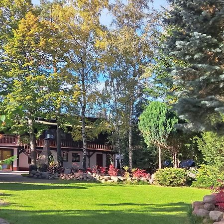 Awesome Home In Boruja With Lake View Exterior photo